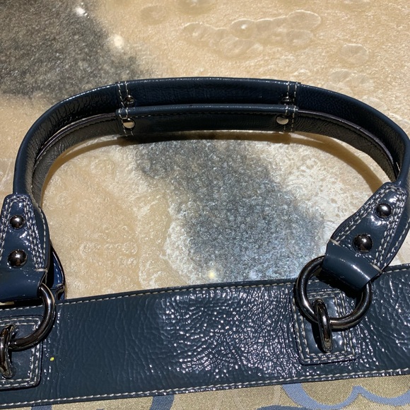 Vintage Coach Shoulder Bag - Picture 6 of 8